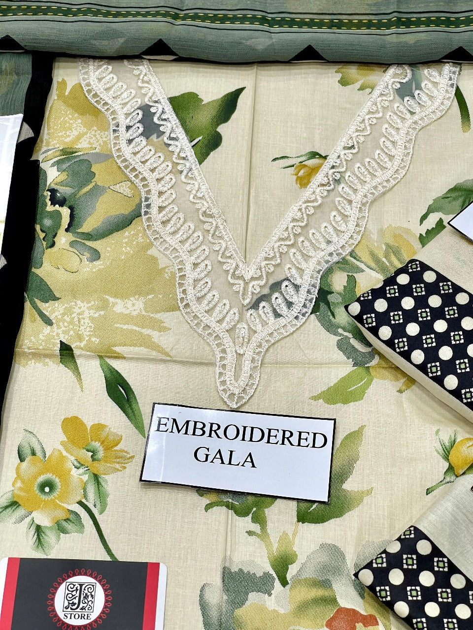 Printed Lawn With Heavy Embroidery and Chiffon Dupatta 3 Pcs Suit